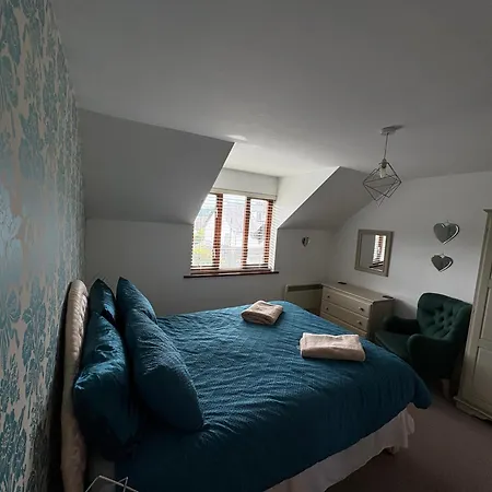 Dovera, Private Parking Included, On Windermere Bowness-on-Windermere