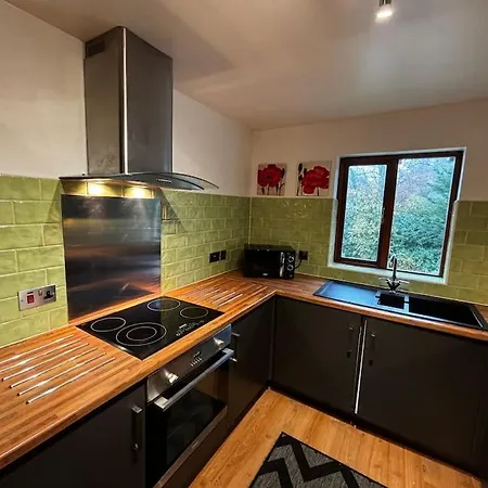 Dovera, Private Parking Included, On Windermere * باونيس أون وينديرمير